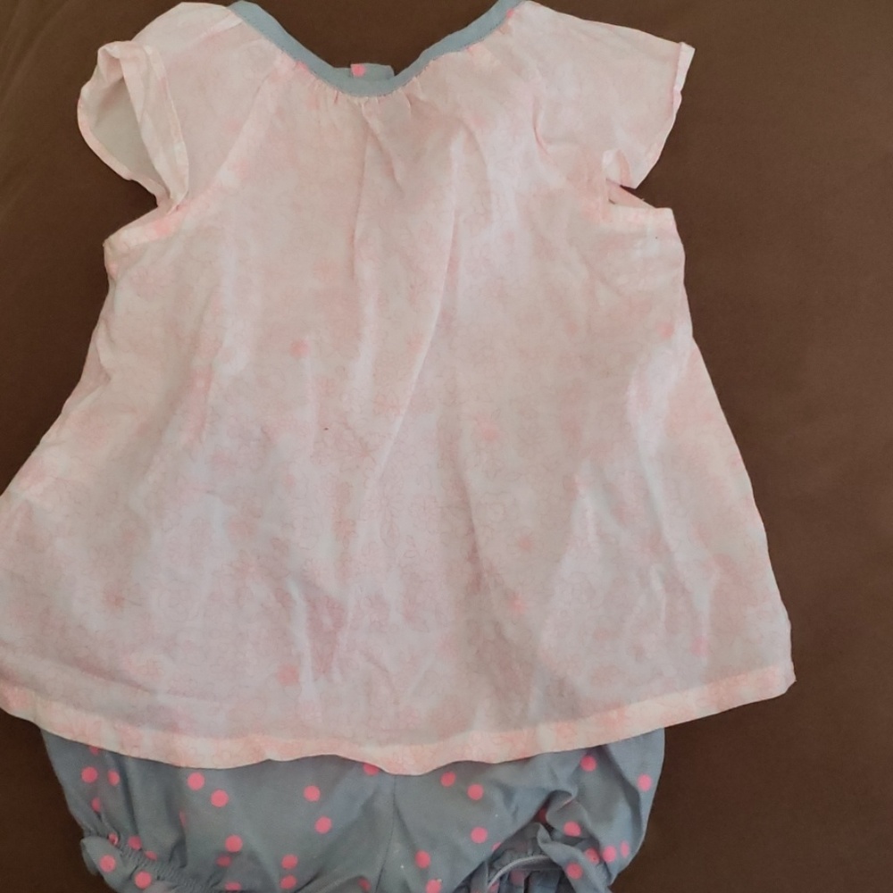 Two piece set